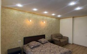 ул. Роксоланы , 16 центр 300 м. до бювета новый дом 2018 года